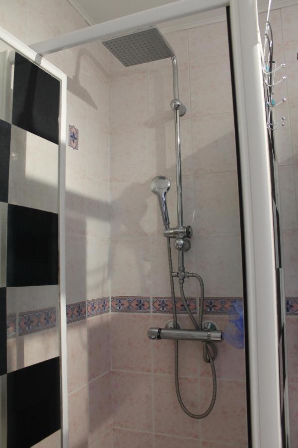 Chambres D'Hotes Les Mesanges Saint-Martin-Lez-Tatinghem エクステリア 写真