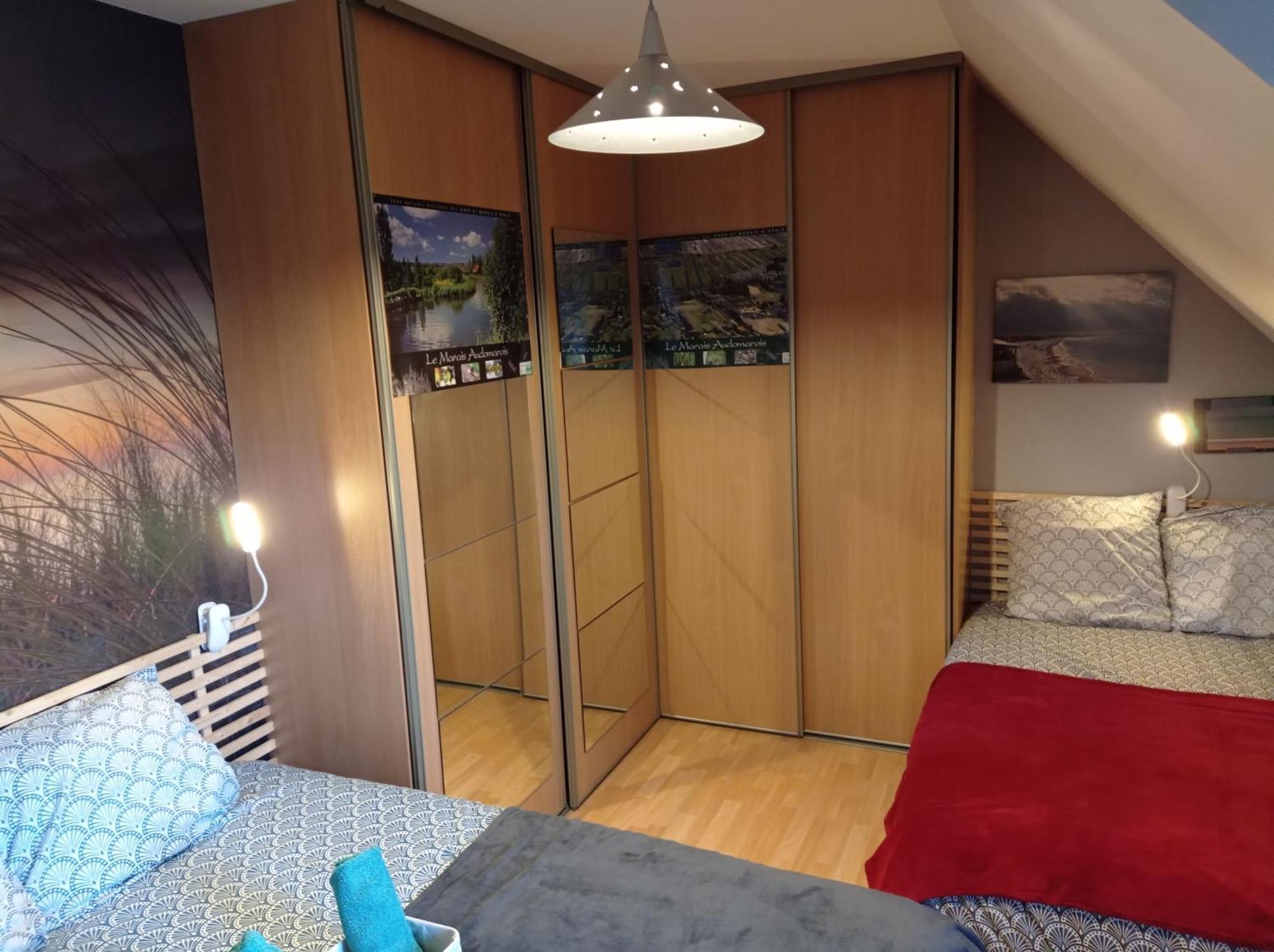 Chambres D'Hotes Les Mesanges Saint-Martin-Lez-Tatinghem 部屋 写真